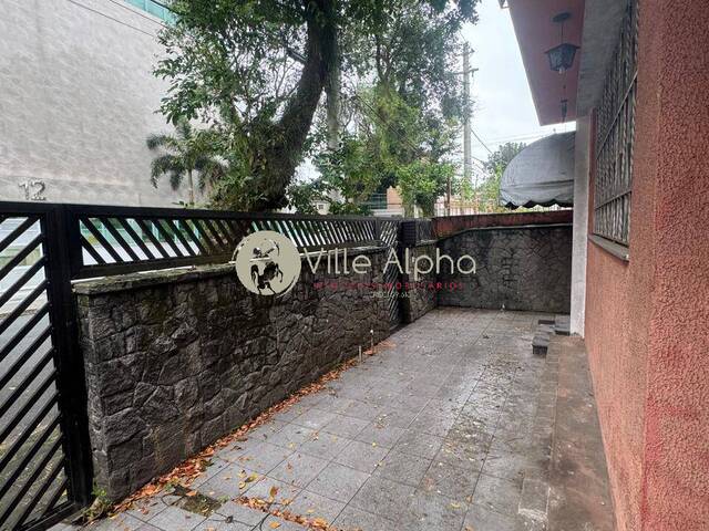 #4201 - Casa para Venda em Santos - SP