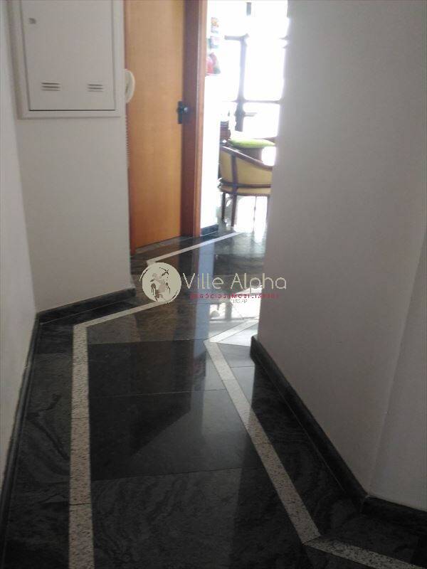 Apartamento à venda com 3 quartos, 200m² - Foto 26