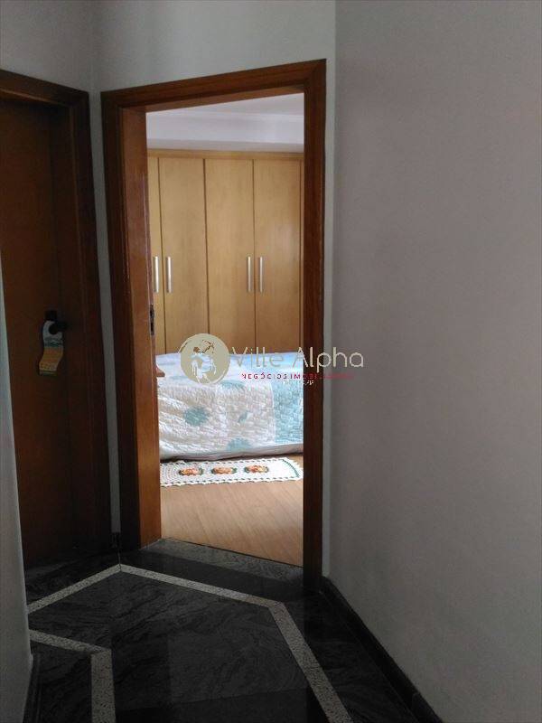 Apartamento à venda com 3 quartos, 200m² - Foto 43