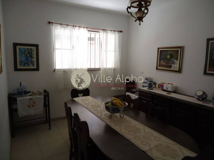 Casa à venda e aluguel com 3 quartos, 250m² - Foto 13