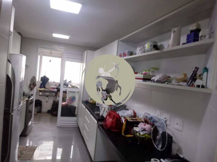 Apartamento à venda com 3 quartos, 150m² - Foto 10