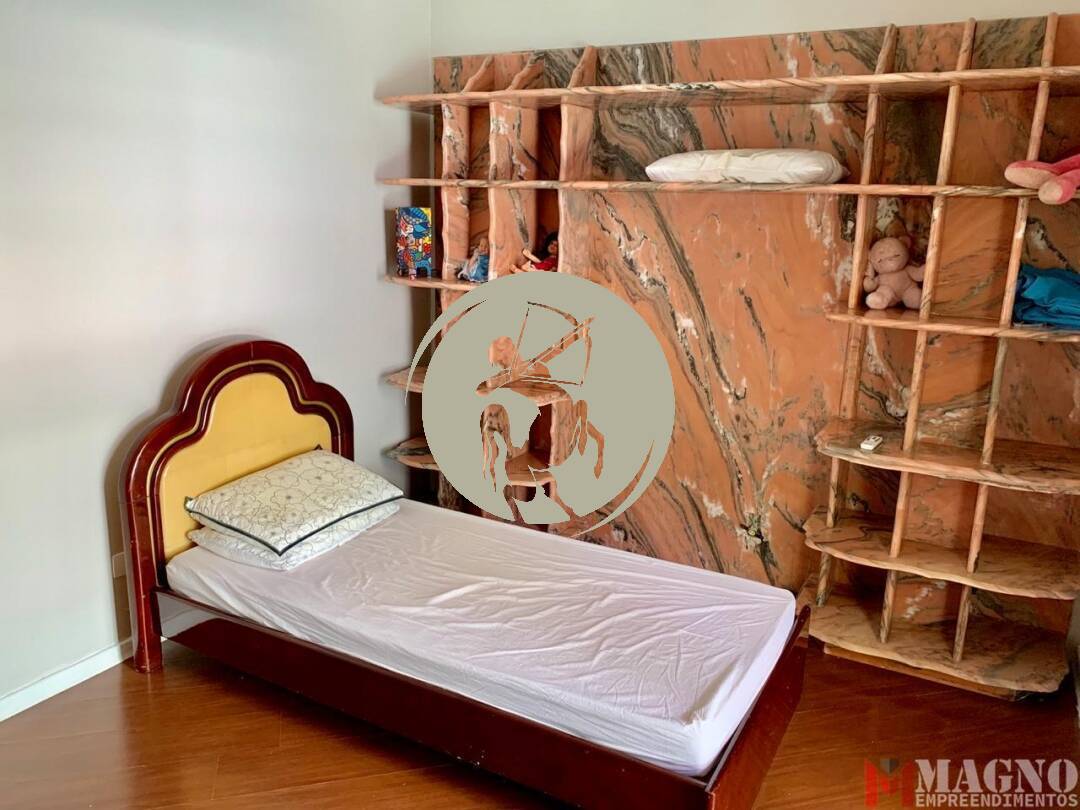 Casa de Condomínio à venda com 4 quartos, 550m² - Foto 19