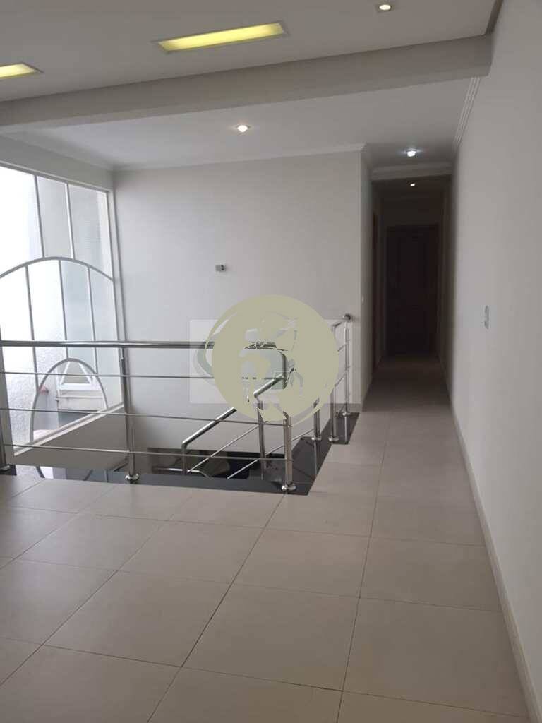 Casa à venda com 3 quartos, 224m² - Foto 16