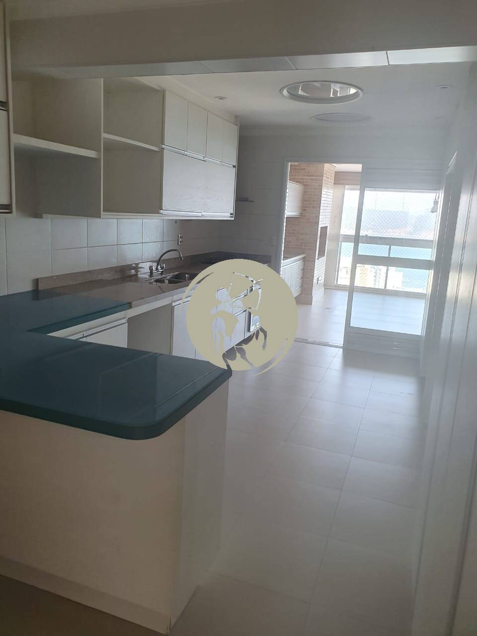 Apartamento à venda e aluguel com 3 quartos, 190m² - Foto 16