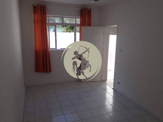 Casa à venda com 2 quartos, 178m² - Foto 13