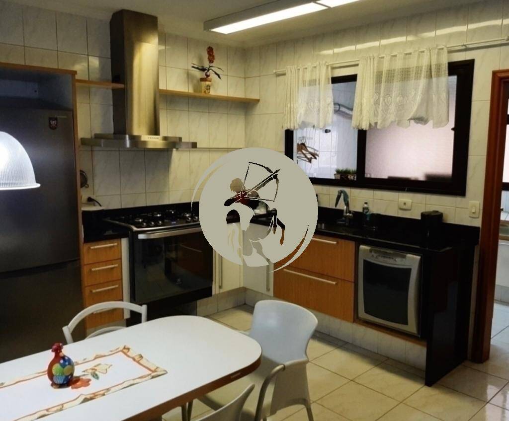 Apartamento à venda com 3 quartos, 168m² - Foto 10