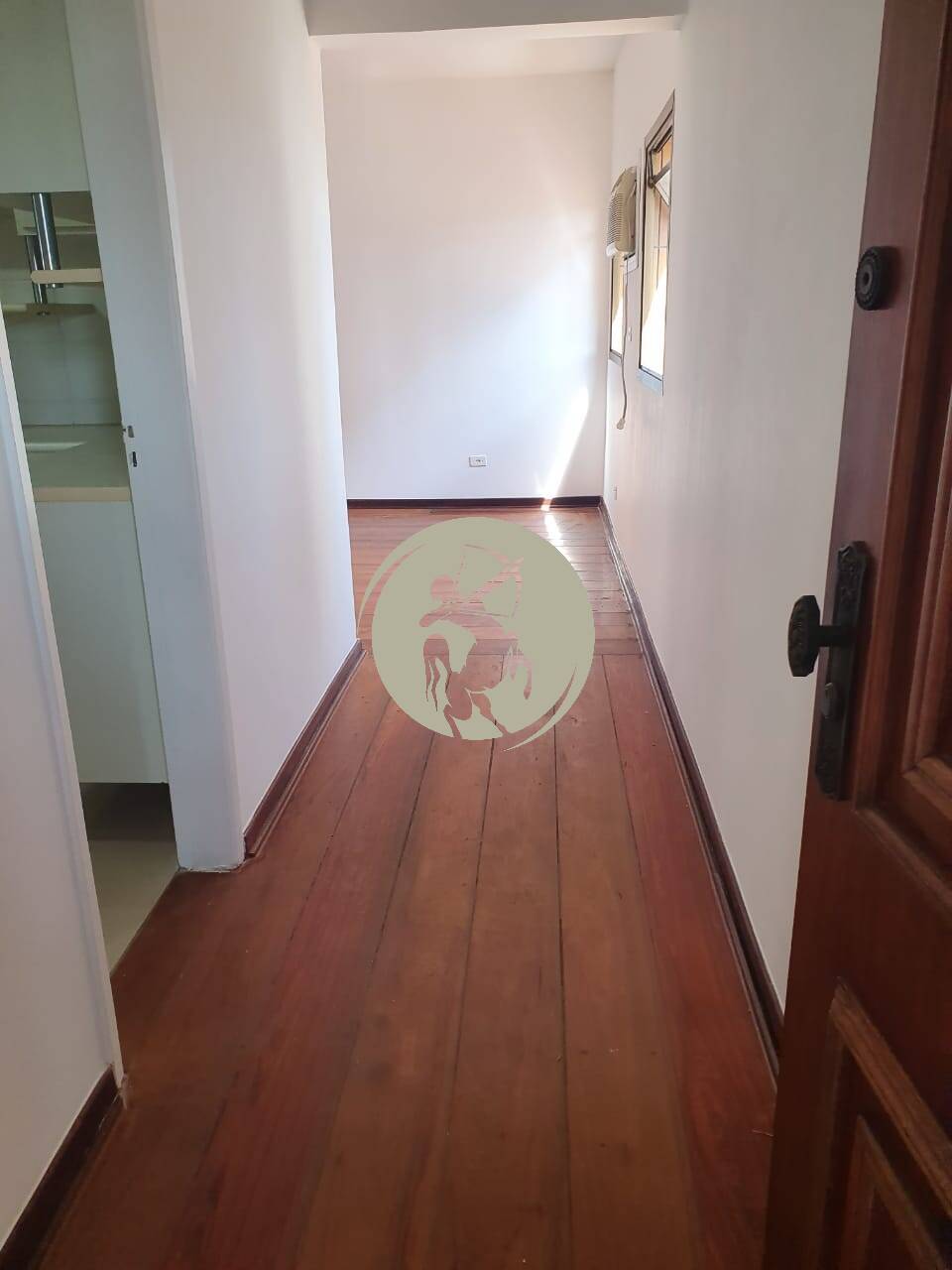 Apartamento à venda com 2 quartos, 95m² - Foto 4