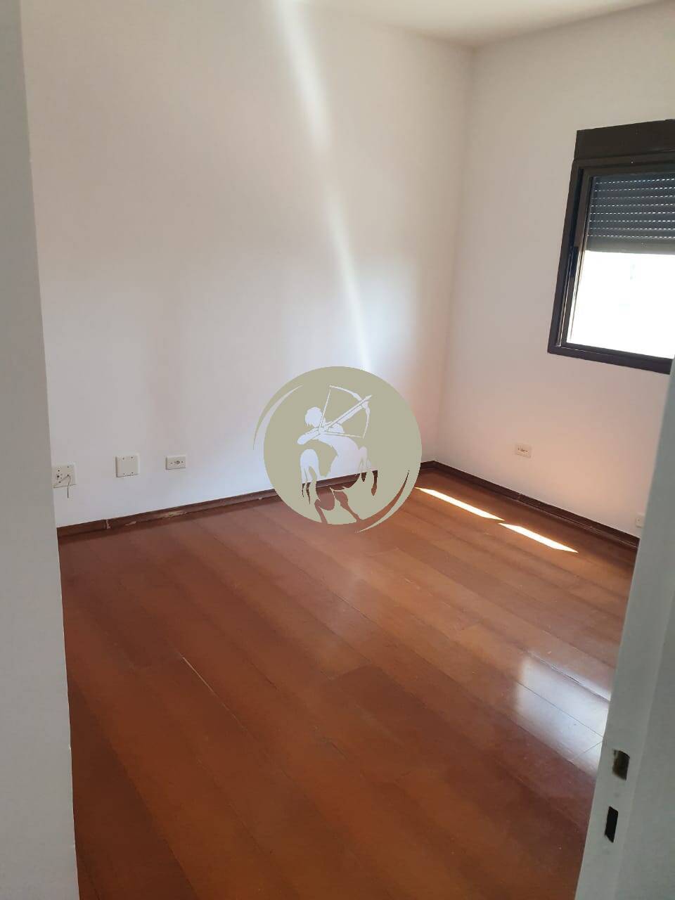 Apartamento à venda com 2 quartos, 95m² - Foto 9