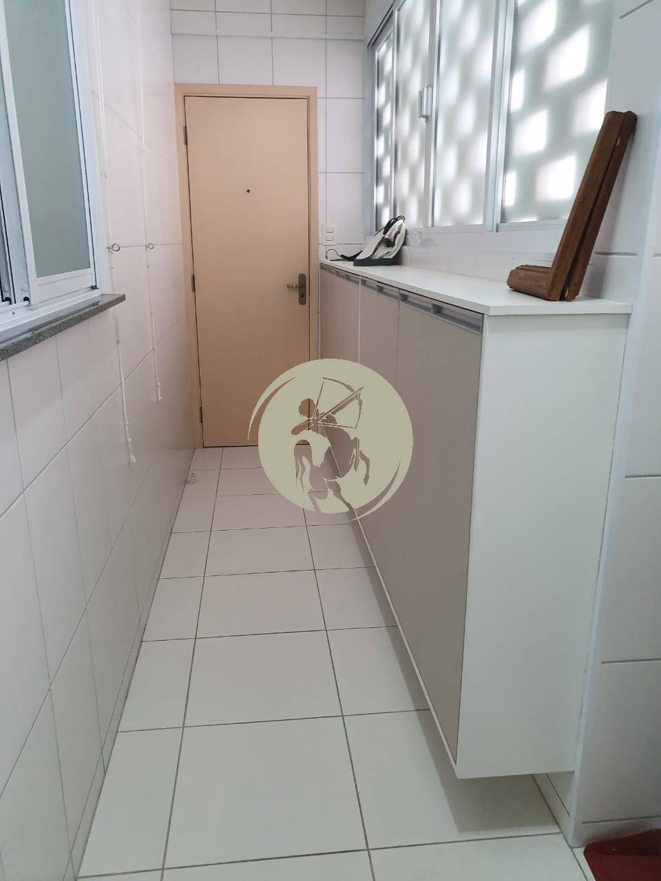 Apartamento à venda com 2 quartos, 110m² - Foto 12