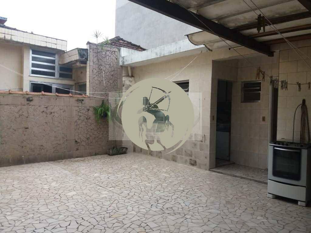 Casa à venda com 3 quartos, 174m² - Foto 5