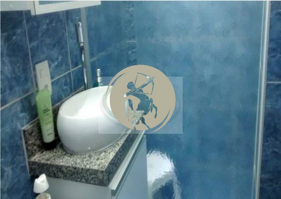 Apartamento à venda com 2 quartos, 70m² - Foto 4