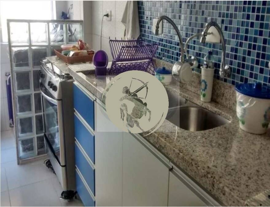 Apartamento à venda com 2 quartos, 70m² - Foto 7