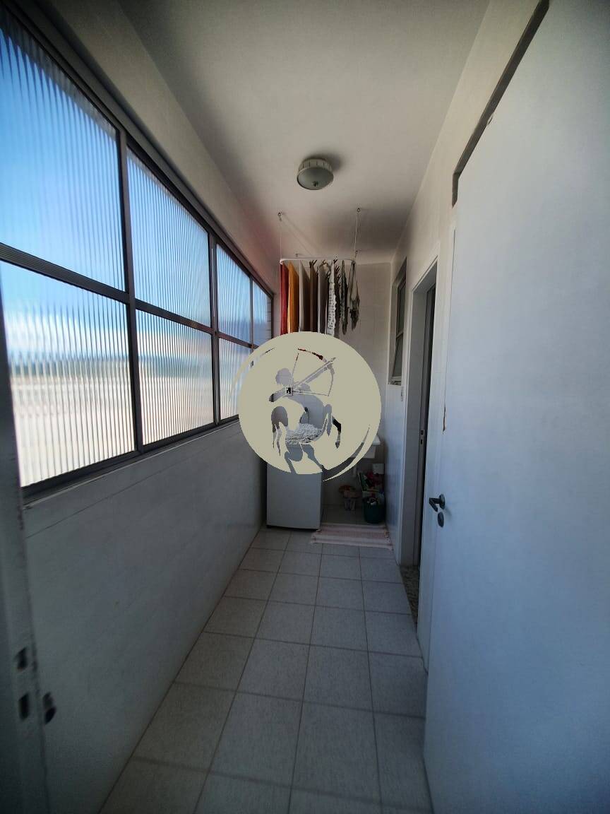 Apartamento à venda com 2 quartos, 100m² - Foto 21