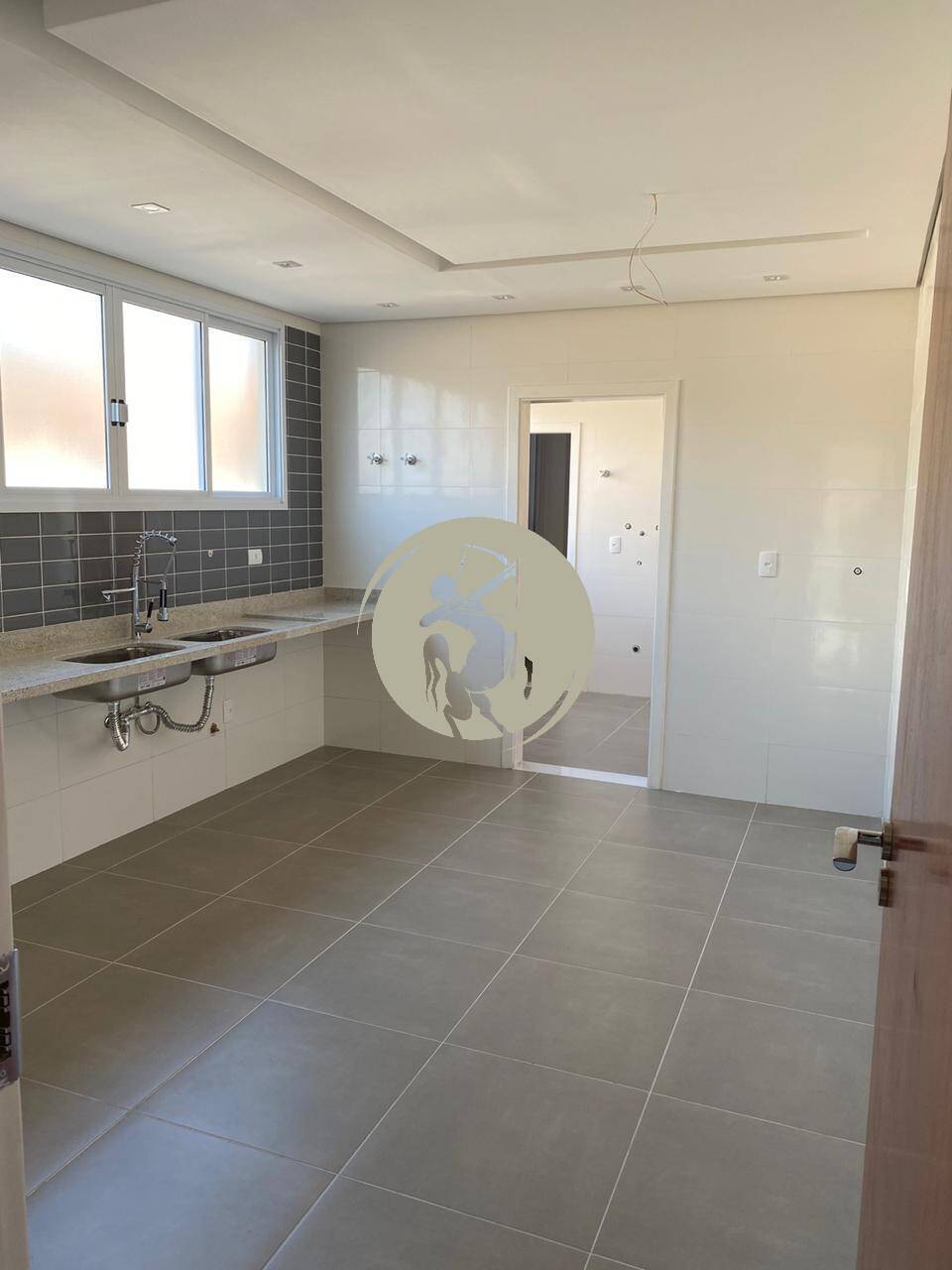 Casa à venda com 3 quartos, 140m² - Foto 16