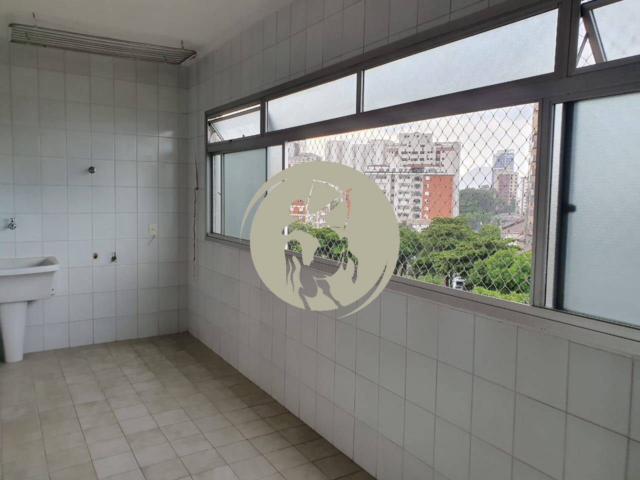 Apartamento à venda com 3 quartos, 180m² - Foto 20