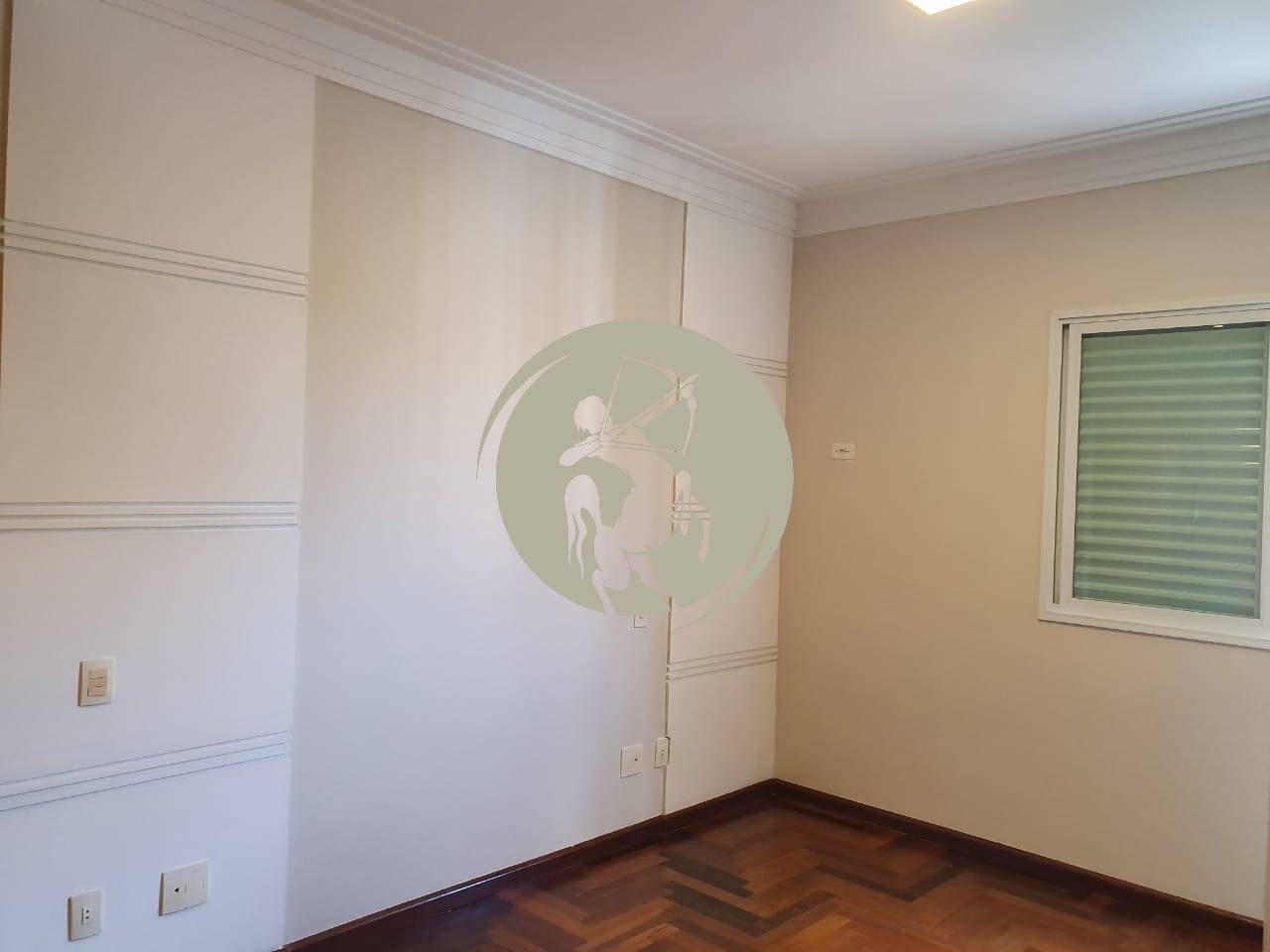 Apartamento à venda com 4 quartos, 190m² - Foto 29