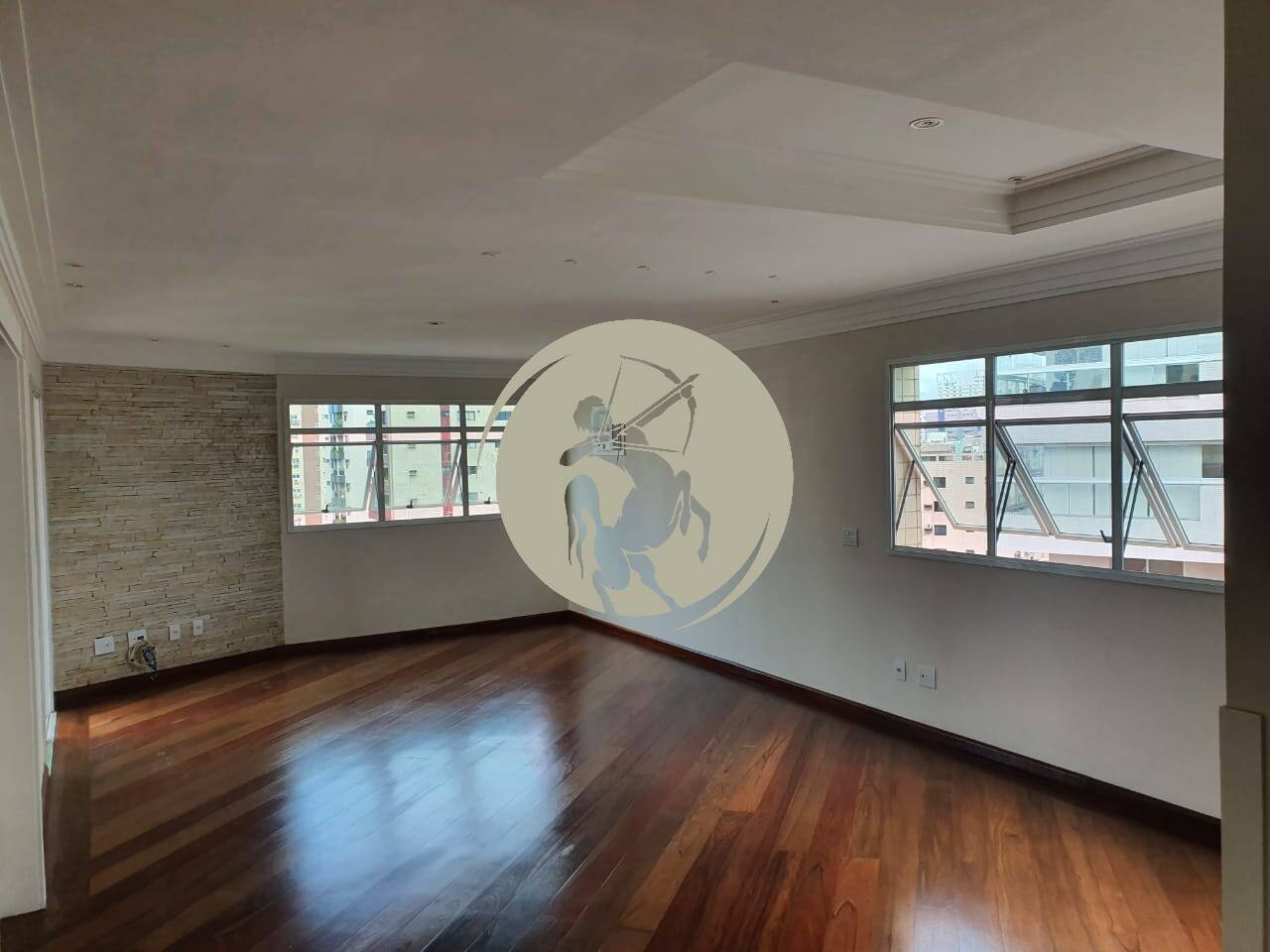 Apartamento à venda com 4 quartos, 190m² - Foto 10