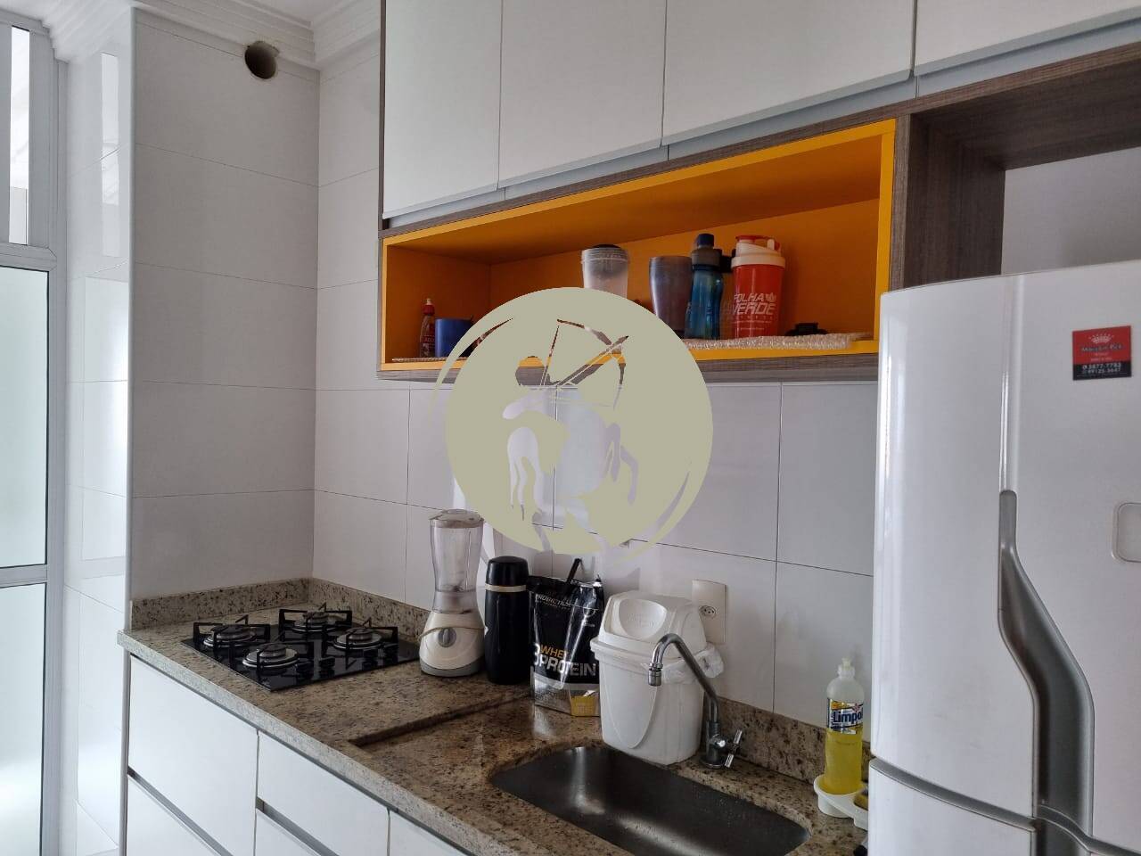 Apartamento à venda com 3 quartos, 90m² - Foto 18