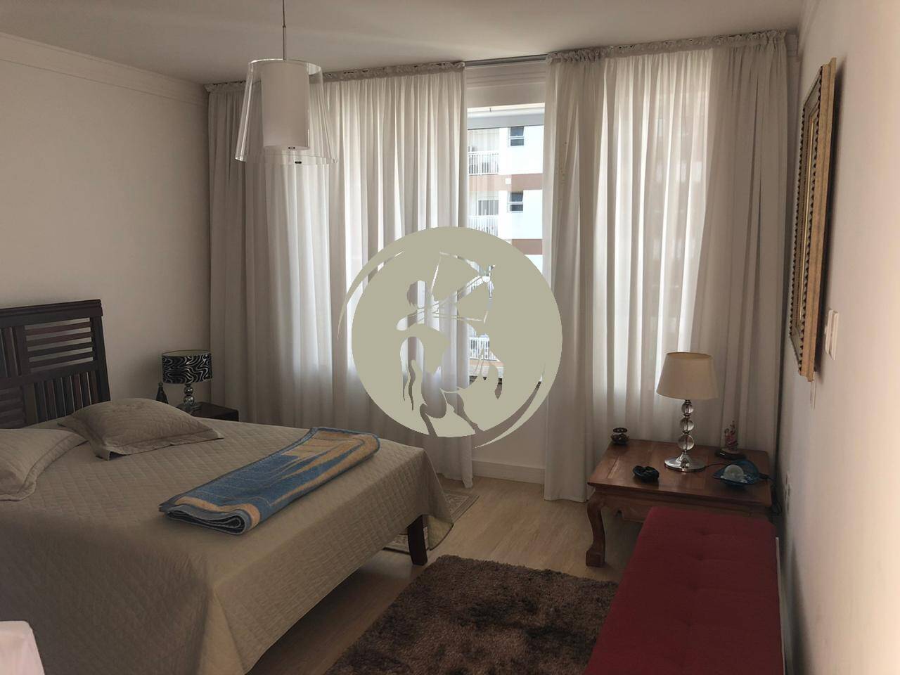 Apartamento à venda com 4 quartos, 205m² - Foto 9