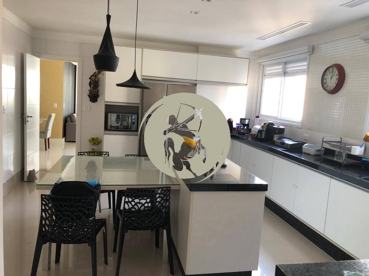 Apartamento à venda com 4 quartos, 220m² - Foto 25