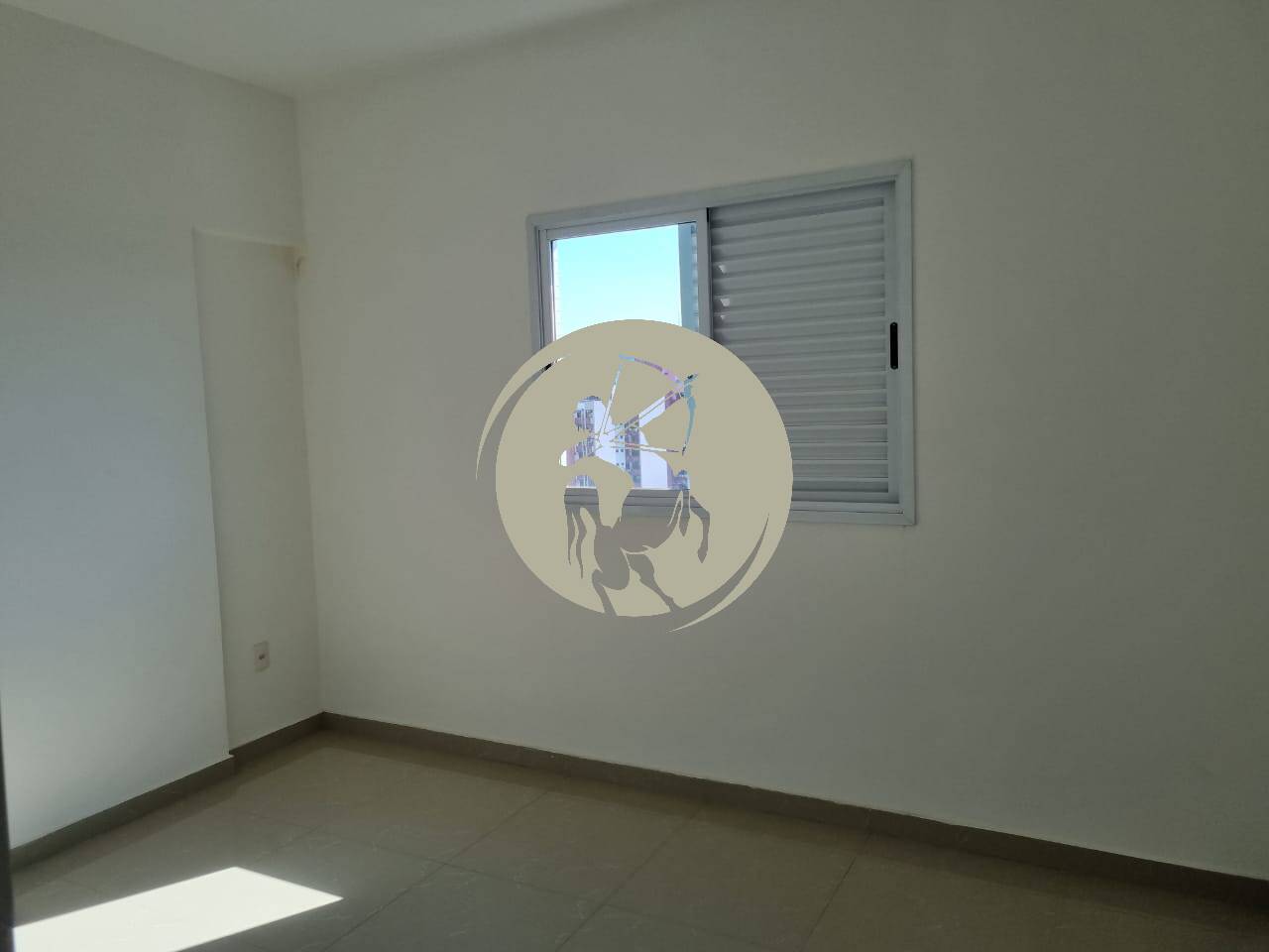 Apartamento à venda com 1 quarto, 60m² - Foto 7