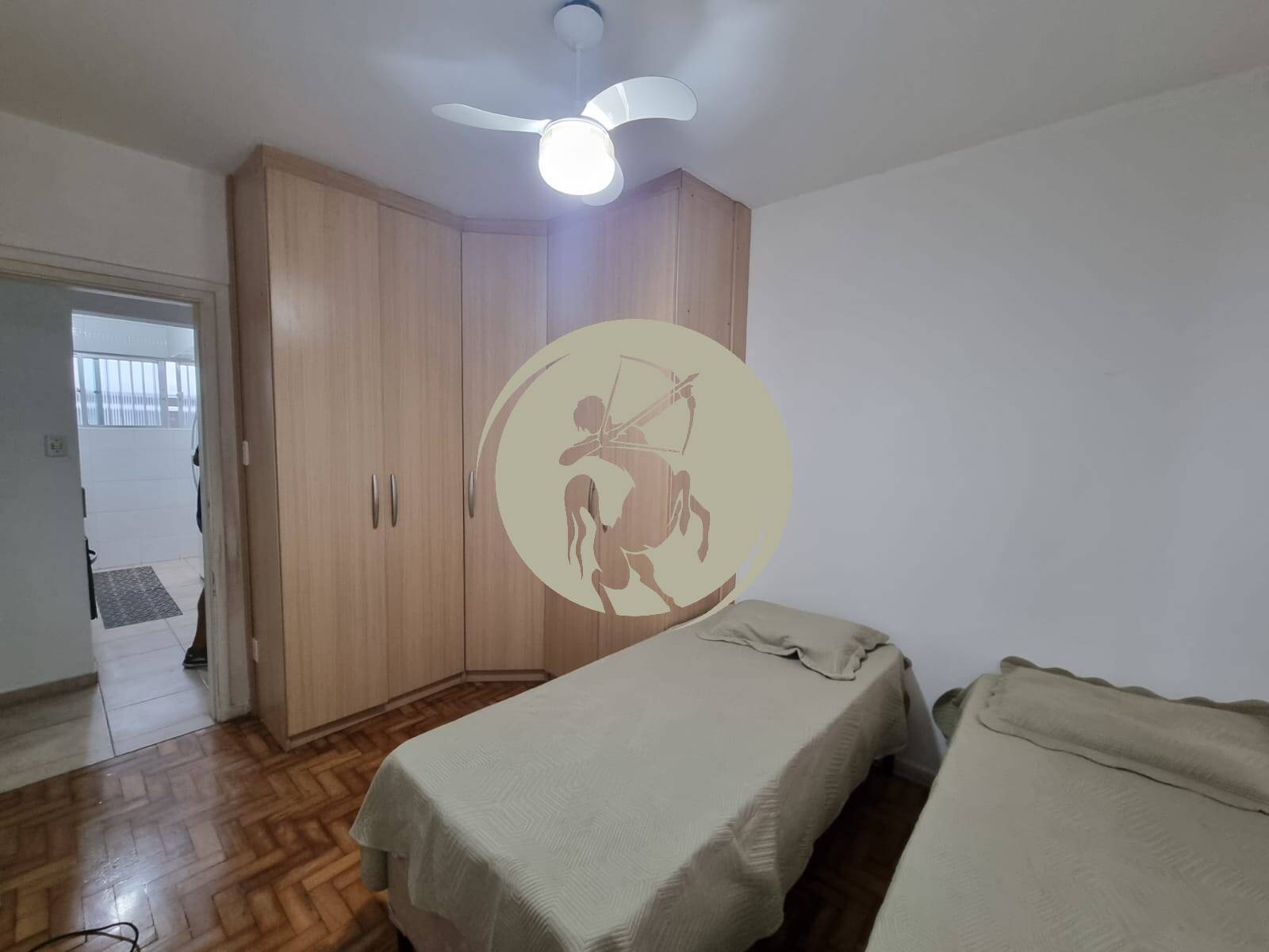 Apartamento à venda com 2 quartos, 65m² - Foto 5