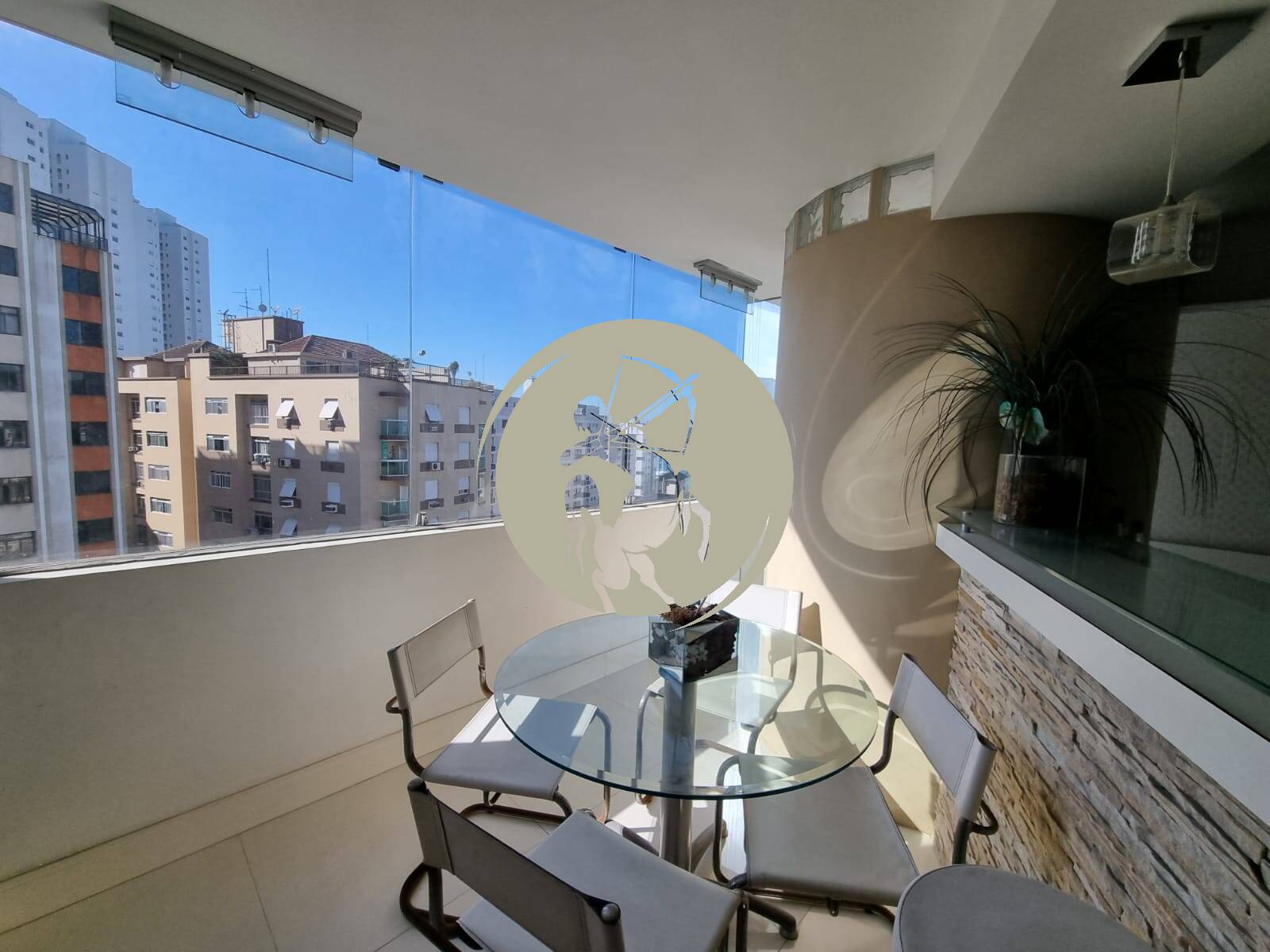 Apartamento à venda com 2 quartos, 208m² - Foto 4