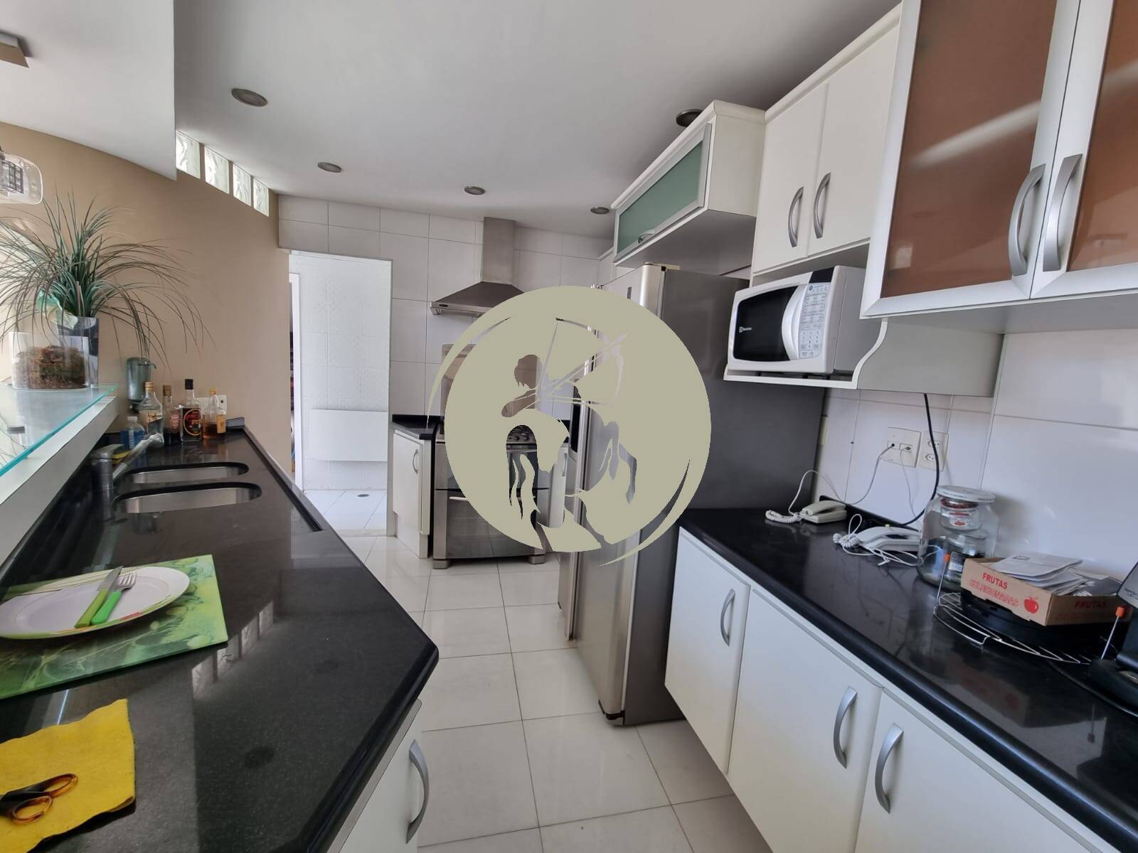 Apartamento à venda com 2 quartos, 208m² - Foto 29