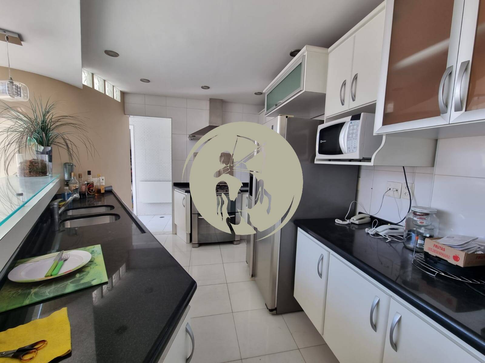 Apartamento à venda com 2 quartos, 208m² - Foto 28