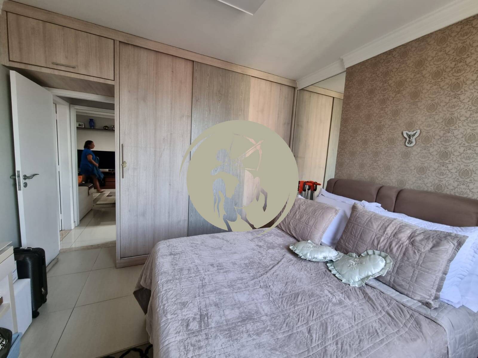 Apartamento à venda com 2 quartos, 105m² - Foto 7