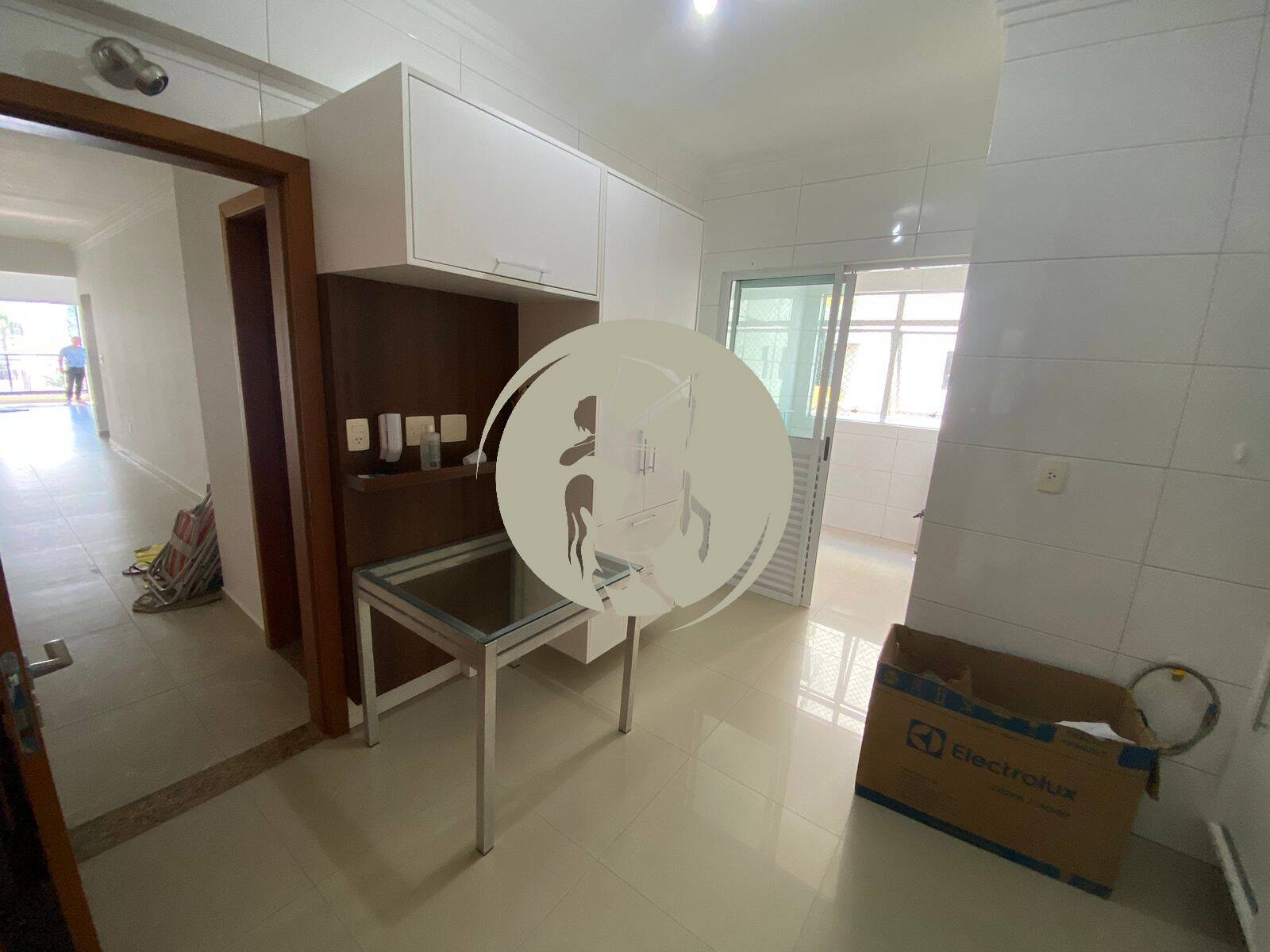 Apartamento à venda com 3 quartos, 150m² - Foto 10