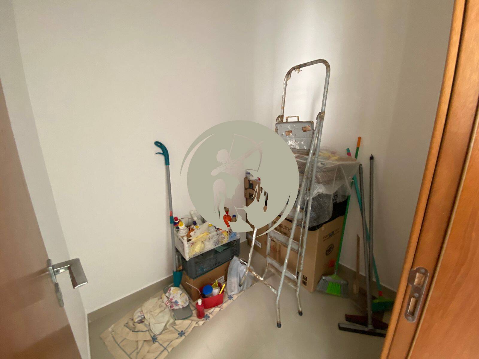 Apartamento à venda com 3 quartos, 150m² - Foto 12