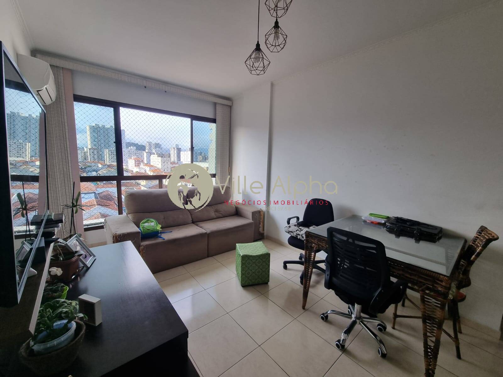 Apartamento à venda com 1 quarto, 80m² - Foto 1