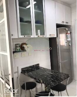 Apartamento à venda com 3 quartos, 79m² - Foto 9