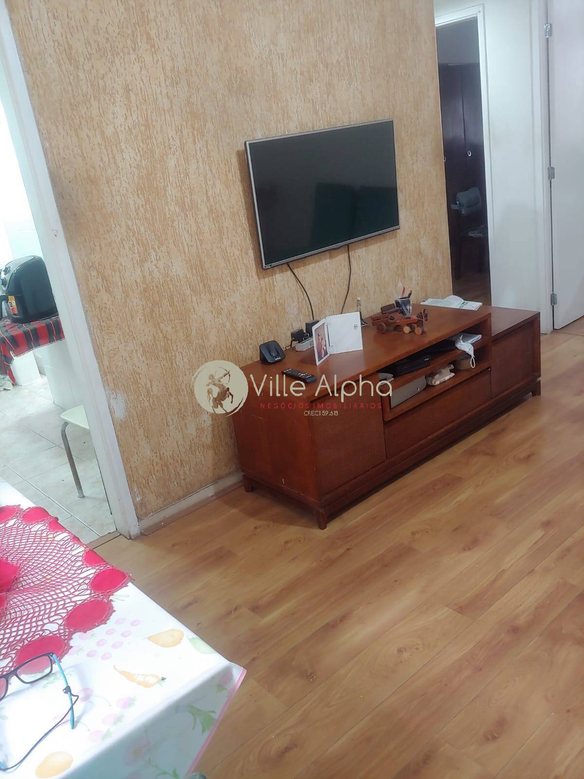 Apartamento à venda com 2 quartos, 75m² - Foto 2