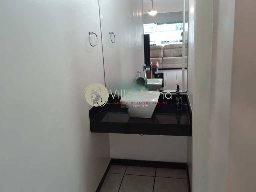 Apartamento à venda com 3 quartos, 239m² - Foto 10