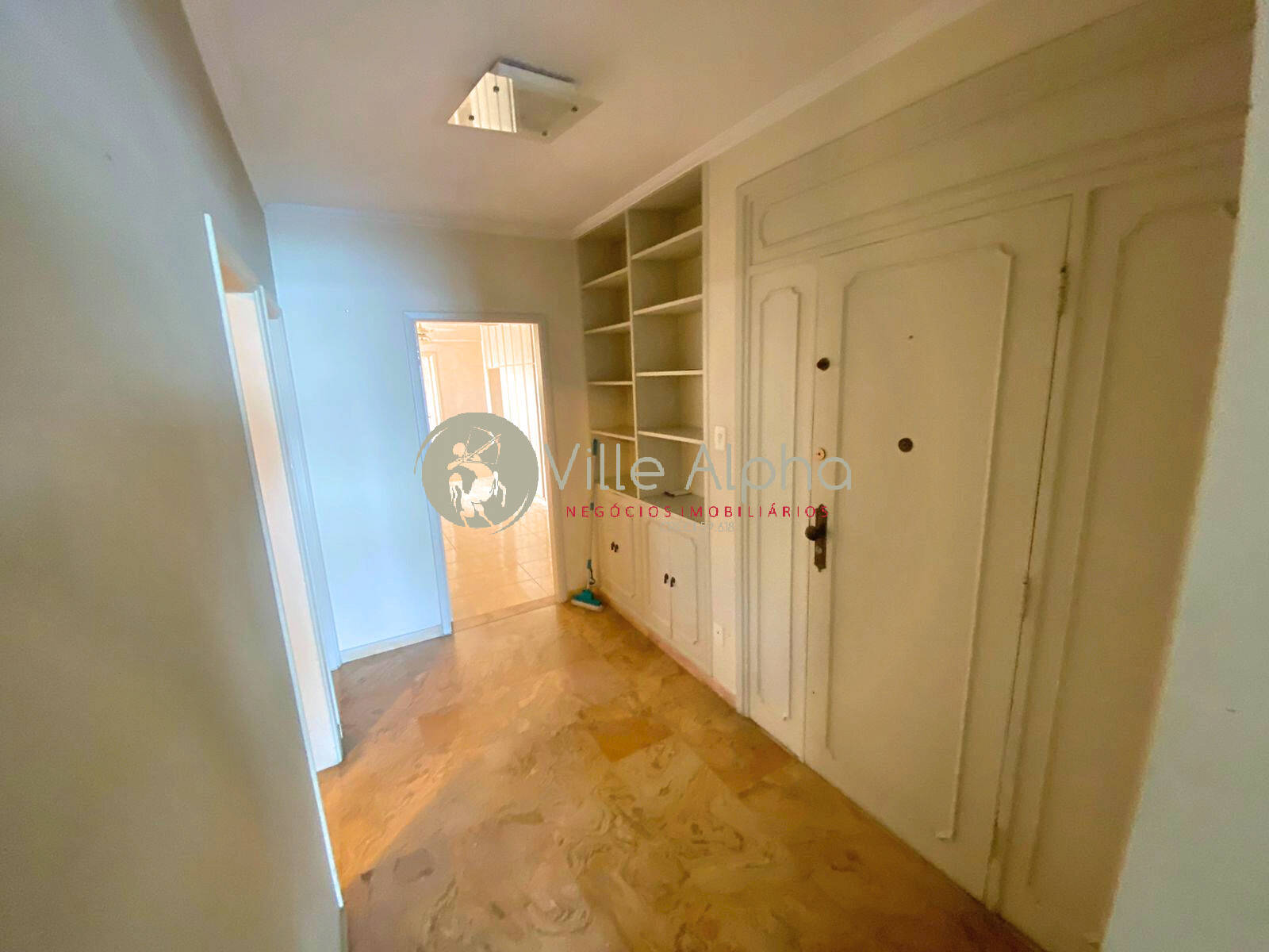 Apartamento à venda com 3 quartos, 200m² - Foto 10