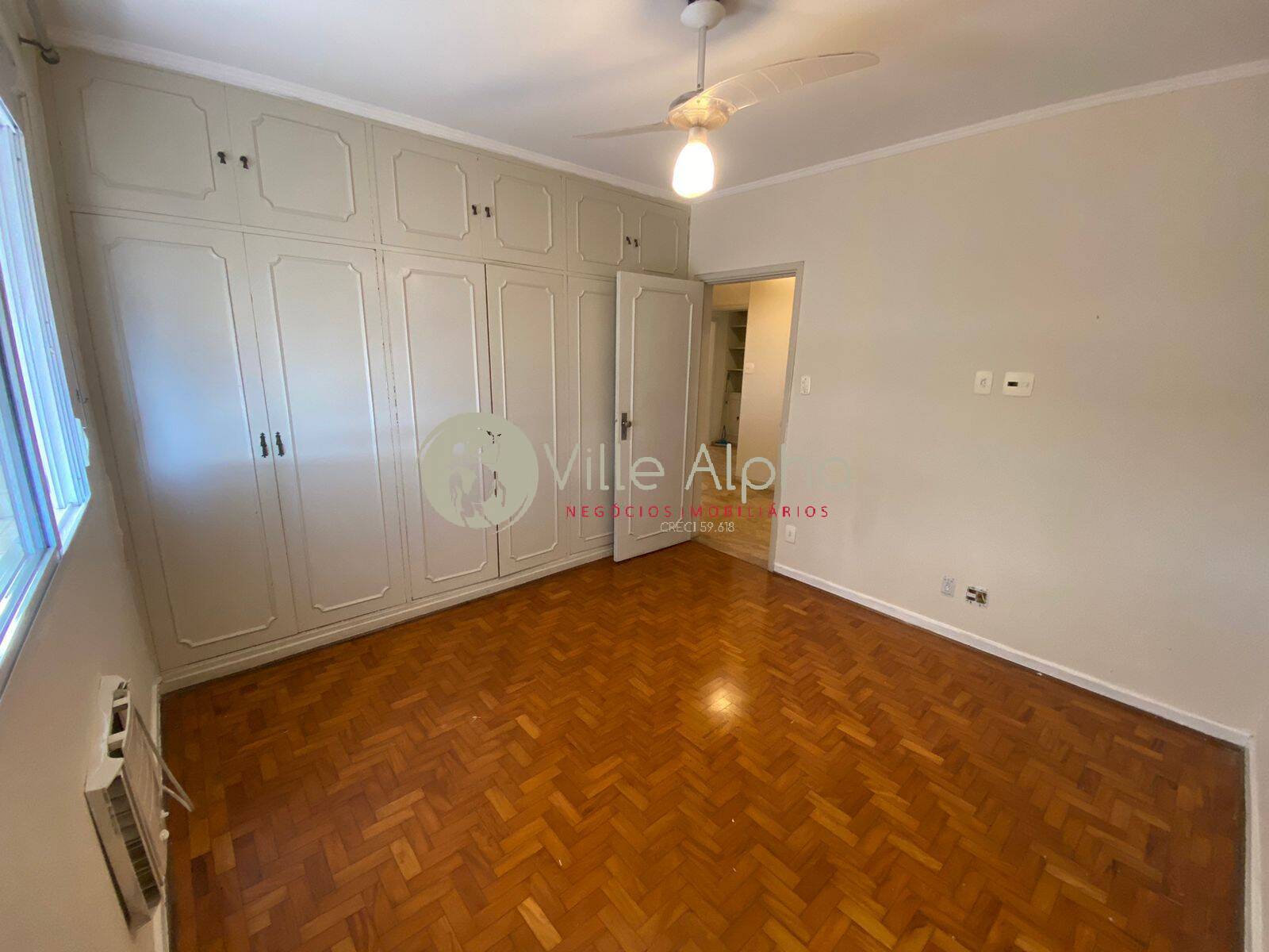 Apartamento à venda com 3 quartos, 200m² - Foto 23