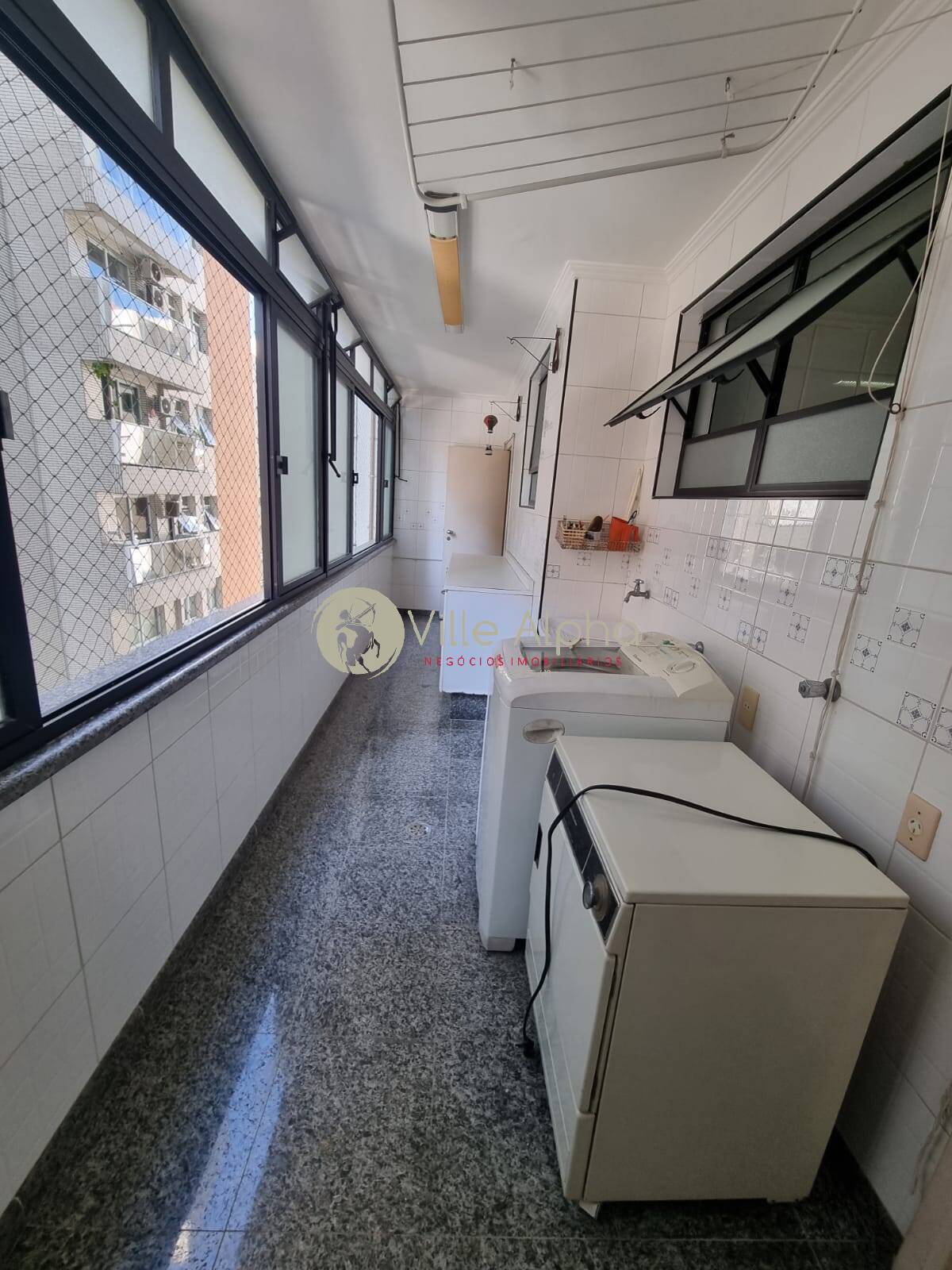 Apartamento à venda com 3 quartos, 170m² - Foto 18