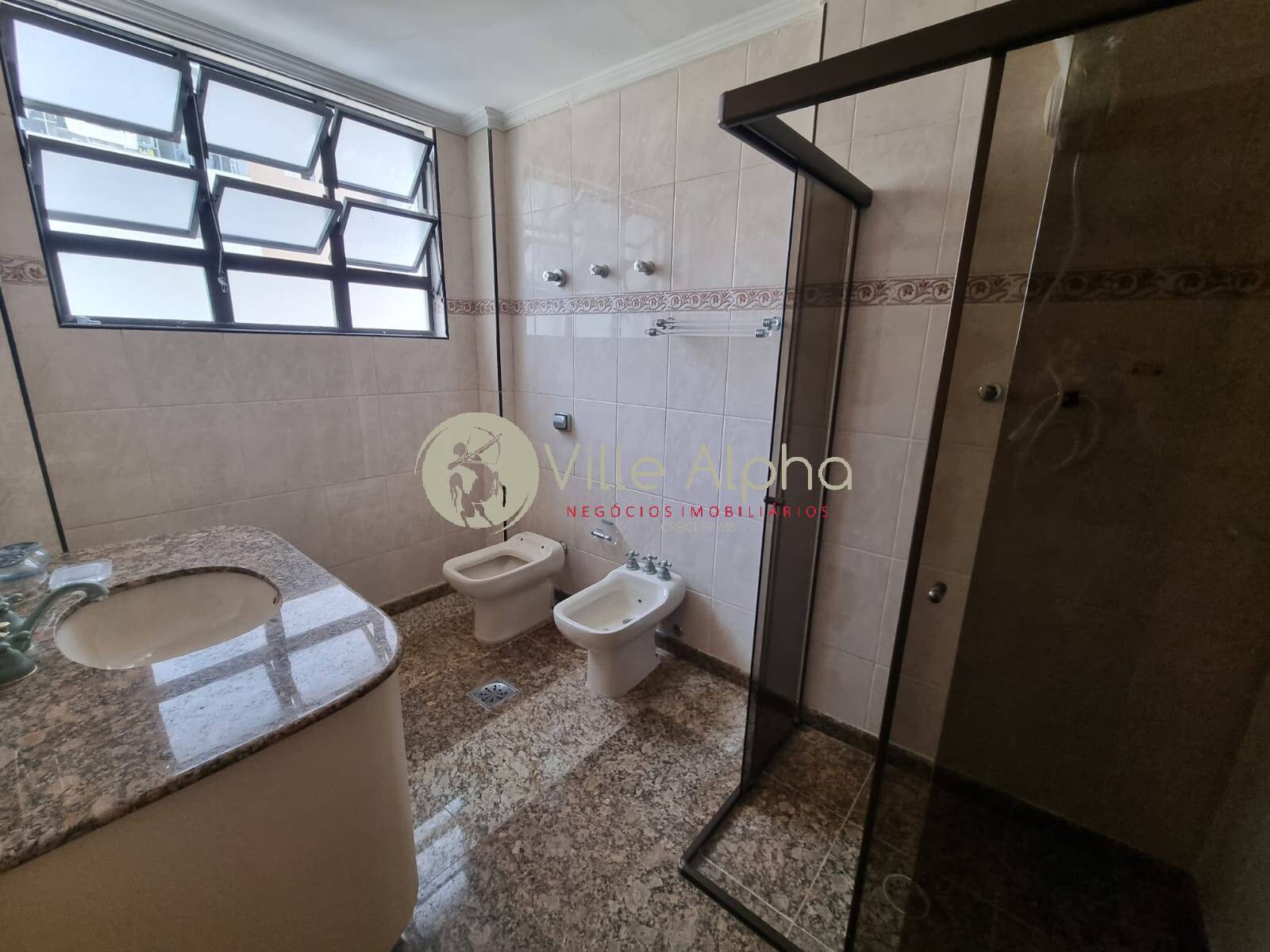 Apartamento à venda com 3 quartos, 170m² - Foto 10