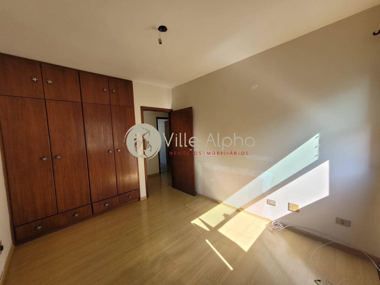 Apartamento à venda com 3 quartos, 250m² - Foto 11