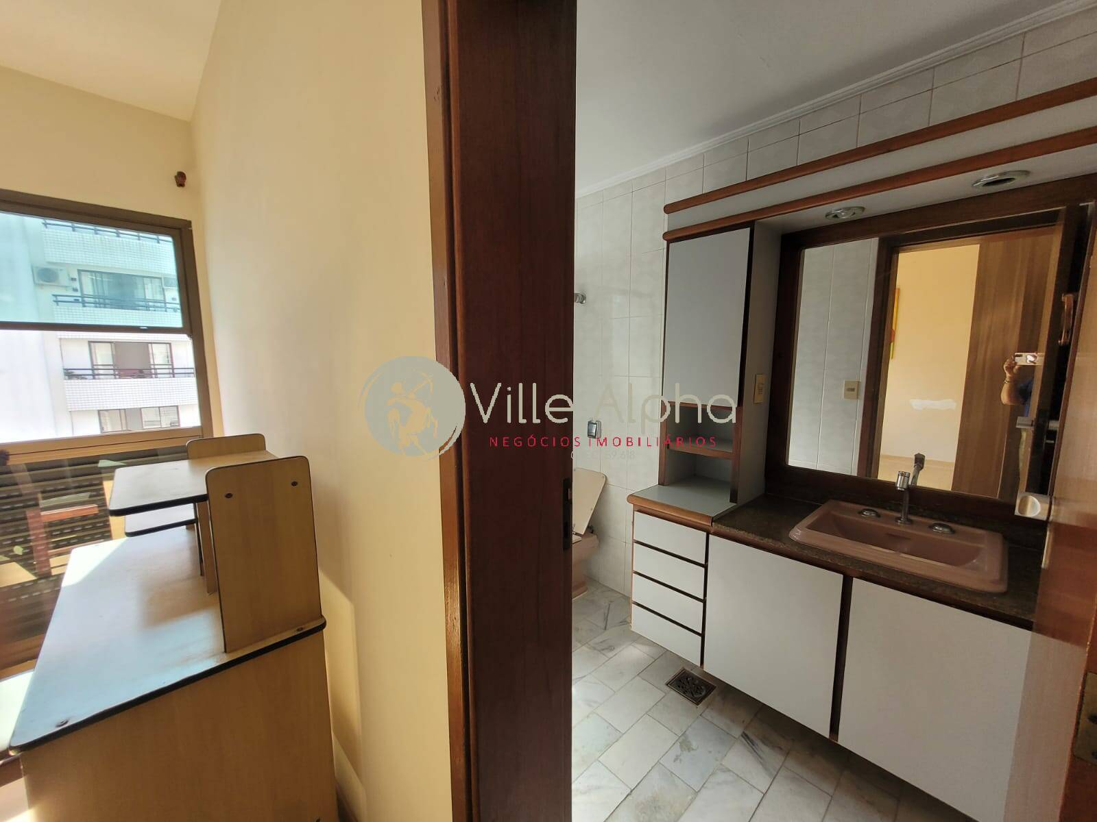 Apartamento à venda com 3 quartos, 250m² - Foto 8