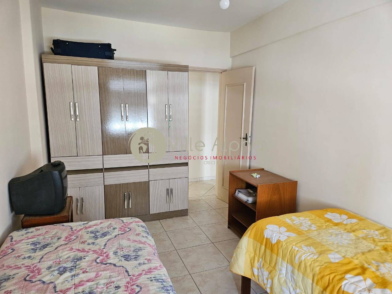 Apartamento para alugar com 2 quartos, 100m² - Foto 4