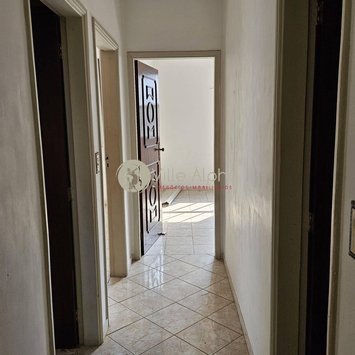 Apartamento à venda com 3 quartos, 170m² - Foto 4