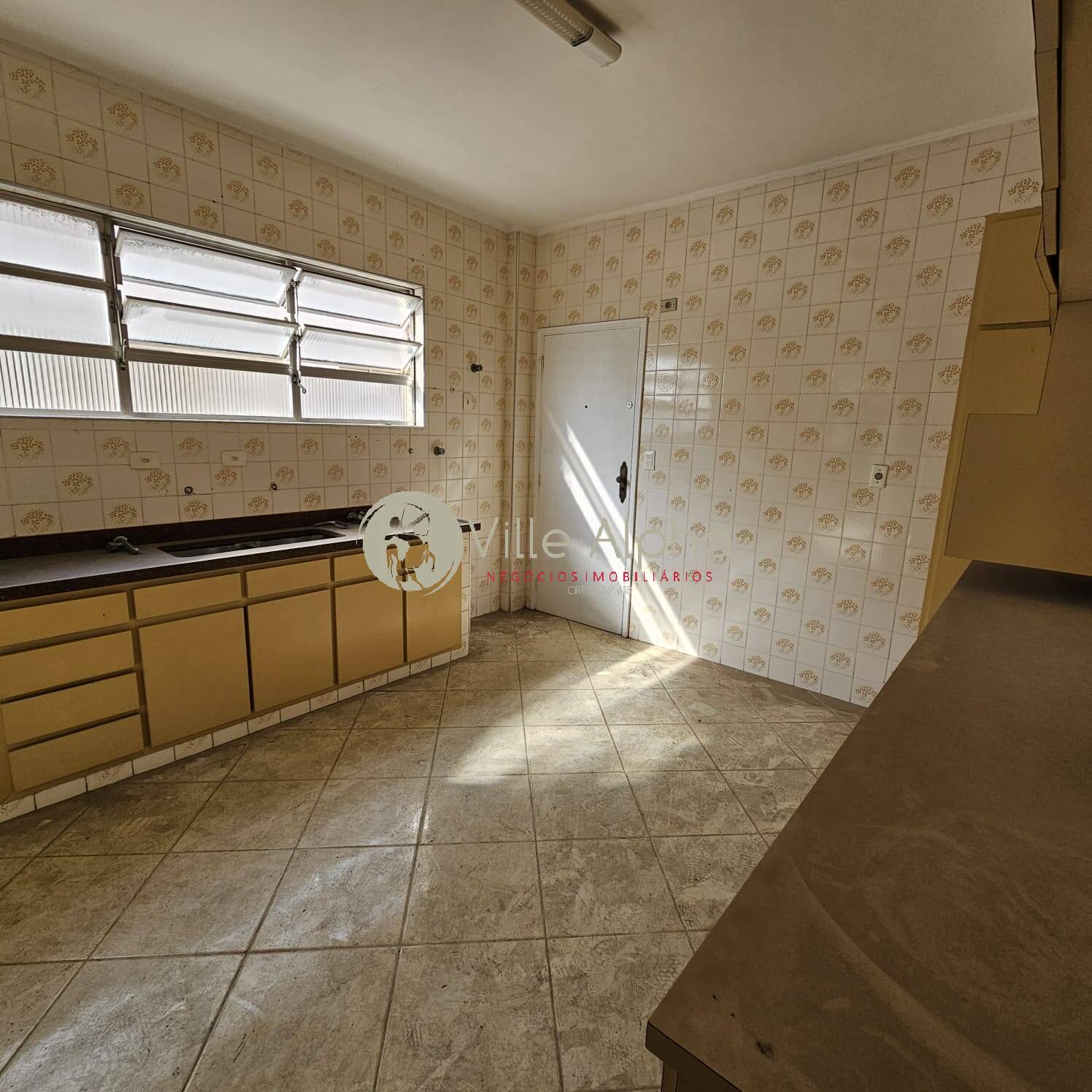 Apartamento à venda com 3 quartos, 170m² - Foto 23