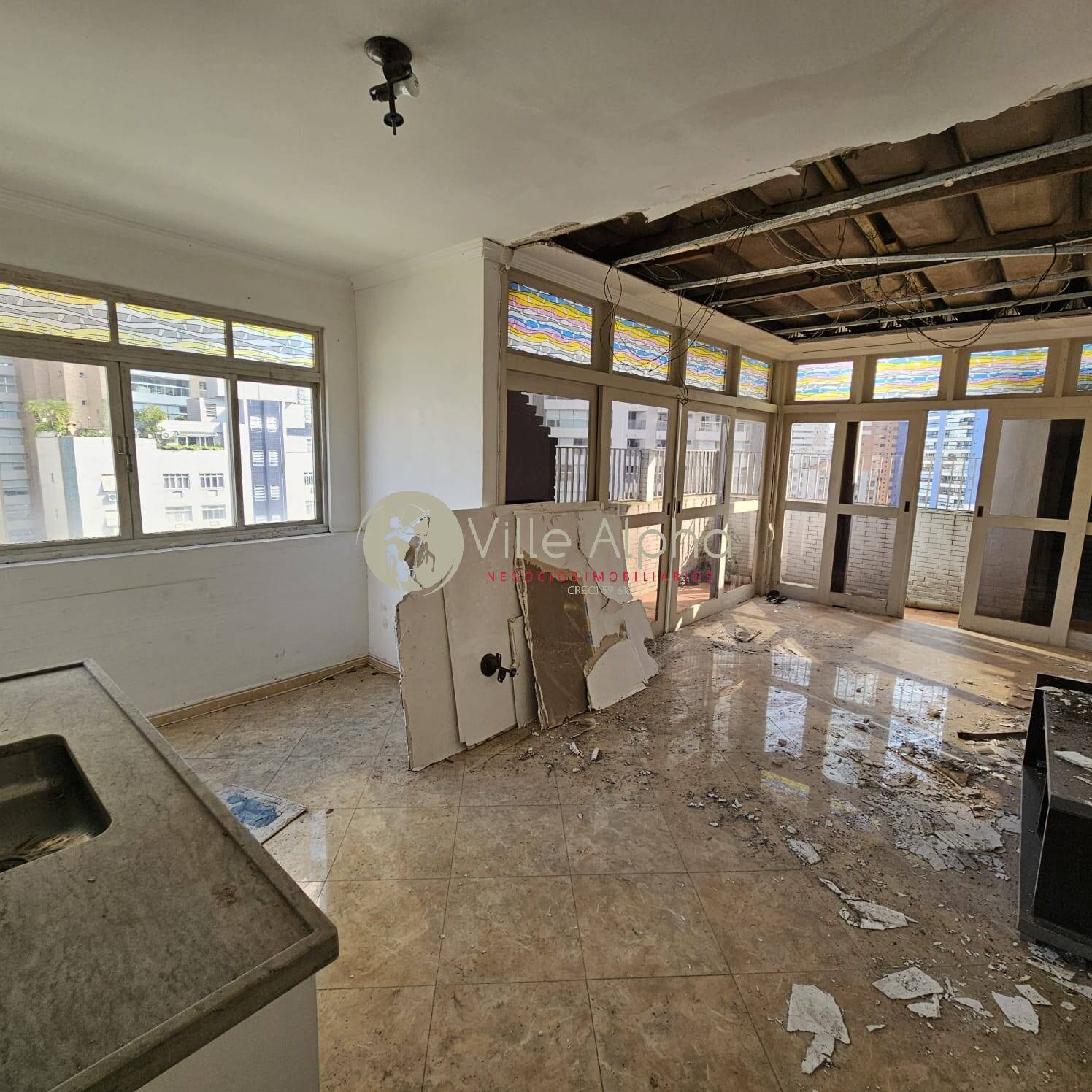 Apartamento à venda com 3 quartos, 170m² - Foto 27