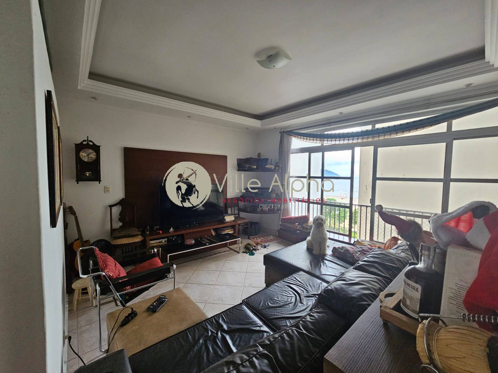 Apartamento à venda com 3 quartos, 130m² - Foto 2