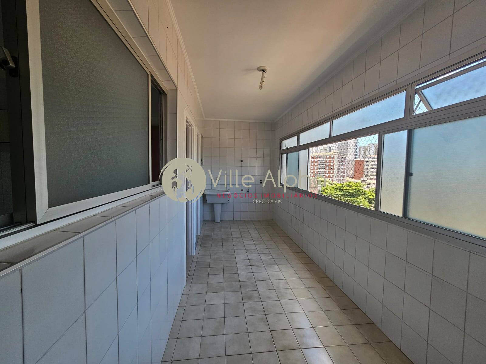 Apartamento à venda com 3 quartos, 150m² - Foto 32