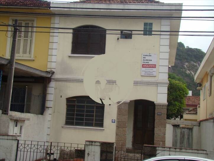 Sobrado à venda com 4 quartos, 250m² - Foto 2