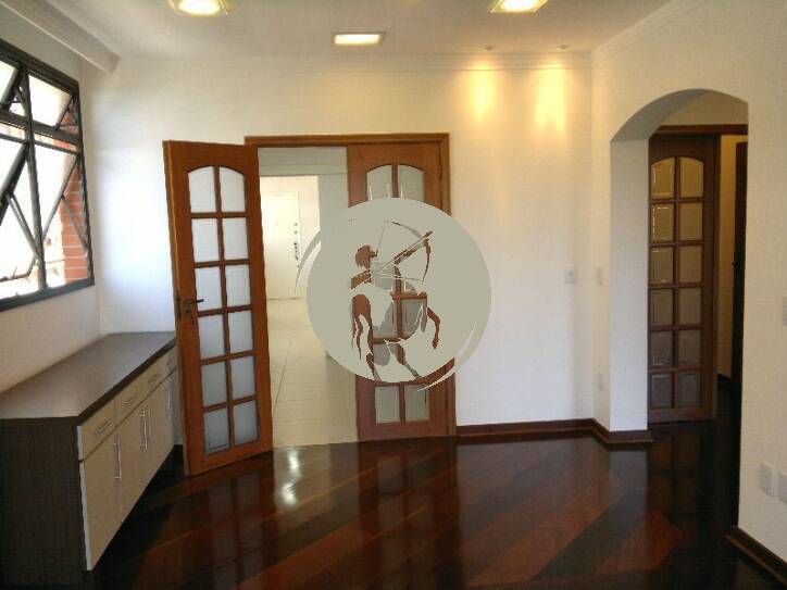 Apartamento à venda com 3 quartos, 198m² - Foto 4